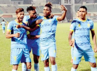 বিদেশী নিয়েই খেলতে চায় ক্লাবগুলো!