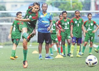 লীগের আগেই শুরু মেয়েদের ক্যাম্প