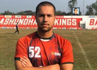 প্রথমবার জাতীয় দলের ক্যাম্পে তারিক কাজী