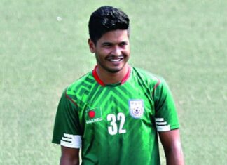 ইনজুরিতে ফরোয়ার্ড সুমন রেজা!