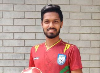 করোনা আক্রান্ত মনজুরুর মানিক!