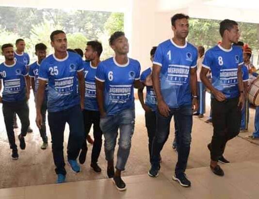 আজ থেকে শুরু দলবদল; আরামবাগ ১৭ জন, মোহামেডান ৯ জন খেলোয়াড় ছেড়েছে!