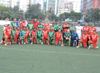 বিজয় দিবস প্রীতি ফুটবল ম্যাচে জয়ী লাল দল