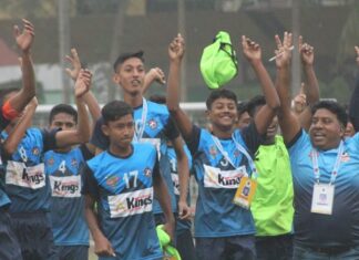 একাডেমি কাপের ফাইনালে ওয়ারিয়র ও ফেনী!