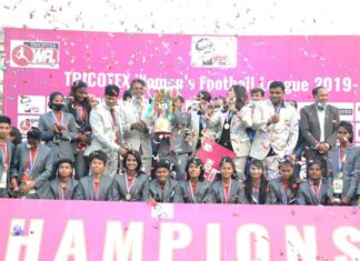 ট্রফি উদযাপনে পর্দা নামলো নারী লিগের!