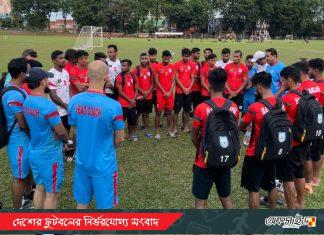 আগুনে দগ্ধদের জন্য প্রার্থনায় ফুটবলাররা; বিশ্বনাথের আস্থা দলীয় শক্তি!