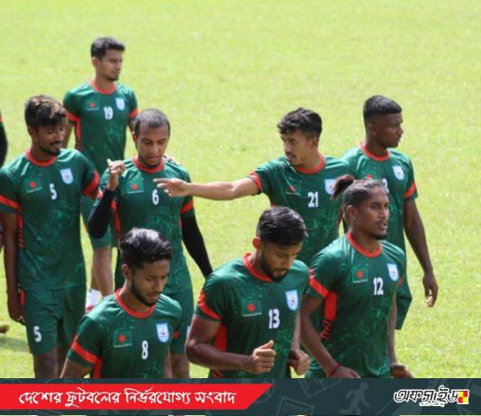 রক্ষণ সামলে এবার কাউন্টার অ্যাটাকে চোখ বাংলাদেশের!