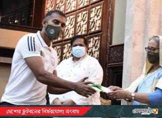 সংবর্ধনার সঙ্গে প্রধানমন্ত্রীর দেওয়া অনুপ্রেরণাও পেলো ফুটবলাররা!