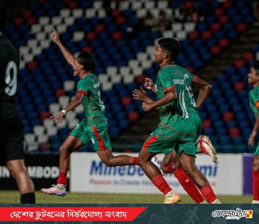 ফিলিপাইনকে হারিয়ে পরবর্তী রাউন্ডের আশা বাঁচিয়ে রাখলো বাংলাদেশের যুবারা