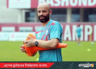 বারবার ছুটি, প্রশ্নবিদ্ধ কোচ ক্যাবরেরার দায়বোধ