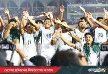 ফুটবল দলকে ২ কোটি টাকা পুরস্কার ঘোষণা ক্রীড়া উপদেষ্টার