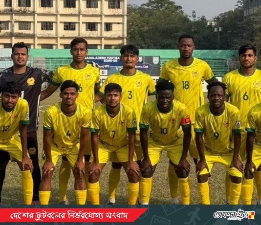 দুর্দান্ত জয় নিয়ে যুগ্ম ভাবে শীর্ষে রহমতগঞ্জ