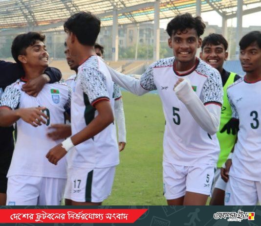 বাহরাইনকে হারিয়ে মূলপর্বের এক ম্যাচ দূরে বাংলাদেশ অনূর্ধ্ব-১৭ দল