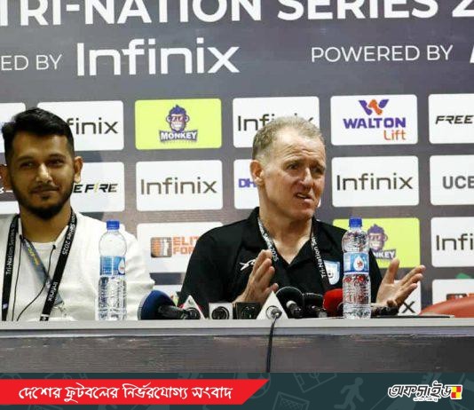 হাই লাইন ডিফেন্সে বিপত্তি—হারের দায় নিজের কাঁধে নিলেন কোচ বাটলার