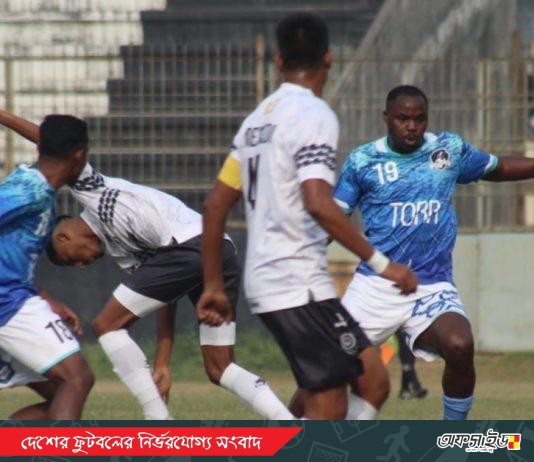 শেষ মুহূর্তের গোলে ড্র নিয়ে বাঁচল মোহামেডান