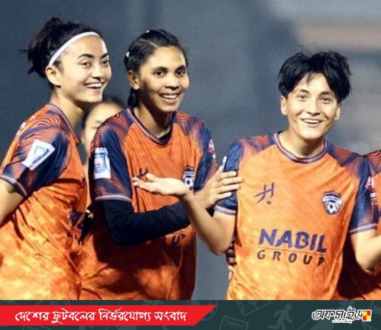 ঋতুপর্ণার জোড়া গোলে পুলিশ এফসিকে উড়িয়ে দিল রাজশাহী স্টার