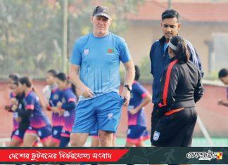 এশিয়ান কাপের প্রাথমিক দল নিয়ে ক্ষোভ ঝাড়লেন পিটার বাটলার, চূড়ান্ত দলে পরিবর্তনের ইঙ্গিত