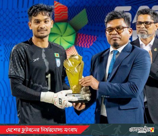 সমর্থকদের ট্রফি উপহার, শিরোপা দেশবাসীকে উৎসর্গ