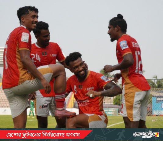 হ্যাটট্রিক সৌরভ–দোরিয়েলতনের, নকআউটে মোহামেডান ও কিংস